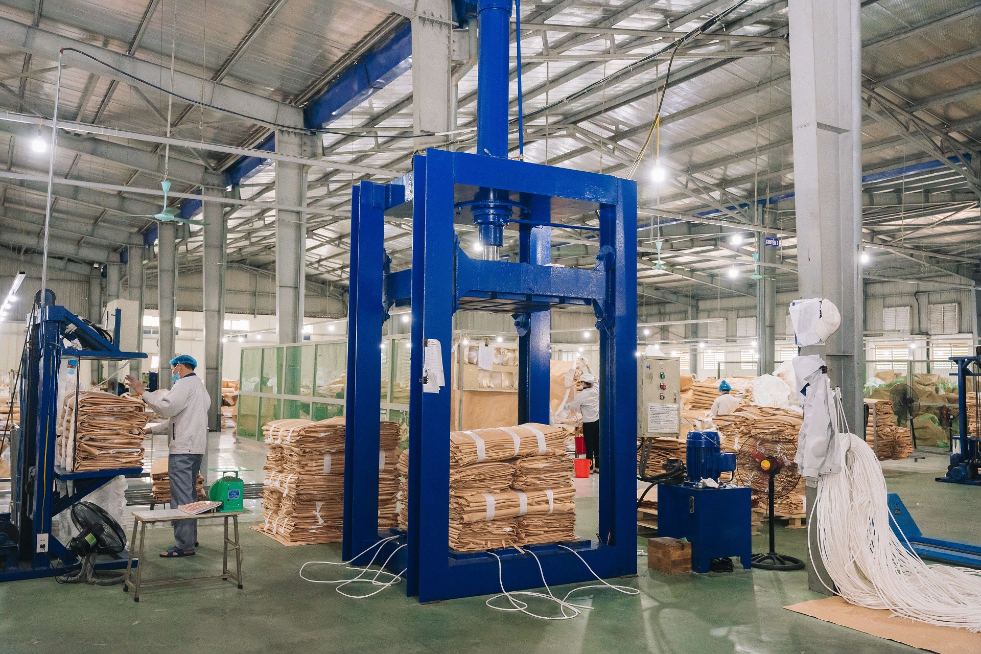 Xưởng sản xuất